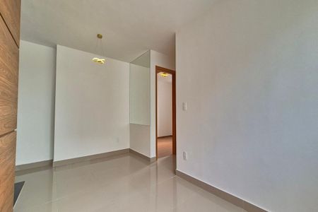 Sala de apartamento para alugar com 2 quartos, 45m² em Vila Satúrnia, Campinas