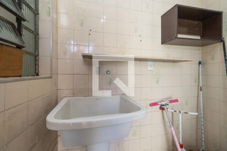 Casa à venda com 100m², 3 quartos e 1 vaga