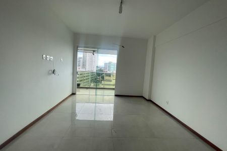 Sala de apartamento para alugar com 3 quartos, 96m² em Jardim Vinte E Cinco de Agosto, Duque de Caxias