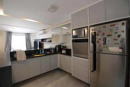 Casa de condomínio à venda com 120m², 2 quartos e 1 vagaCozinha