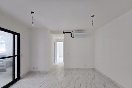 Apartamento para alugar com 60m², 2 quartos e 1 vaga Apartamento para alugar com 60m², 2 quartos e 1 vagaSala