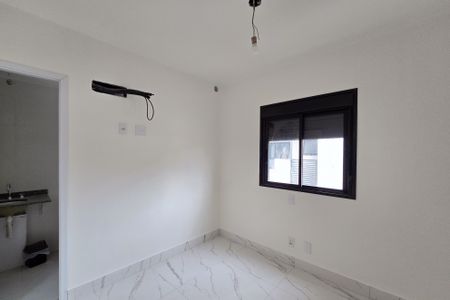 Suíte 1 de apartamento para alugar com 2 quartos, 60m² em Baeta Neves, São Bernardo do Campo