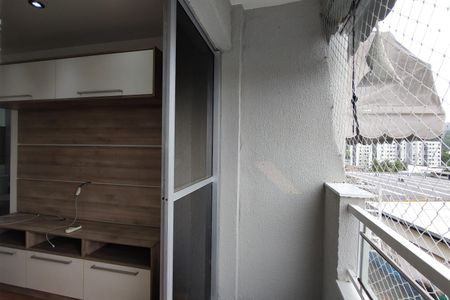 Apartamento à venda com 50m², 2 quartos e 1 vagaVaranda 