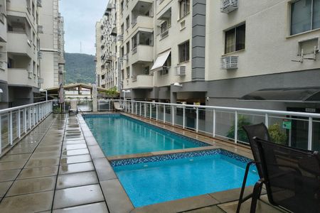 Apartamento à venda com 50m², 2 quartos e 1 vagaÁrea comum - Piscina