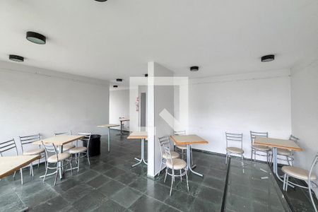 Apartamento para alugar com 60m², 2 quartos e 1 vagaÁrea comum - Salão de festas