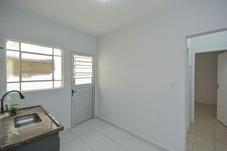 Casa para alugar com 65m², 2 quartos e 1 vagaCozinha