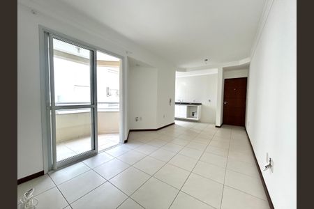 Sala de apartamento para alugar com 2 quartos, 72m² em Lagoa Pequena, Florianópolis