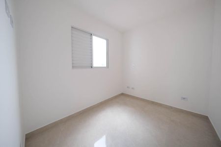 Quarto 2 de casa para alugar com 2 quartos, 37m² em Vila Guilhermina, São Paulo