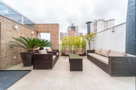 Apartamento à venda com 140m², 2 quartos e 4 vagasVaranda da Cobertura