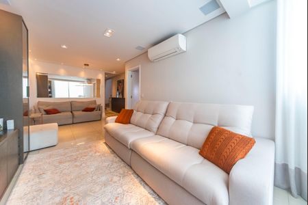 Sala de apartamento à venda com 2 quartos, 140m² em Campestre, Santo André