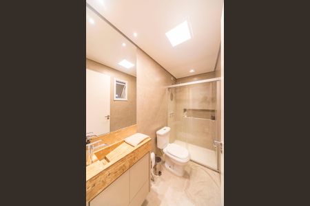 Apartamento à venda com 140m², 2 quartos e 4 vagasBanheiro