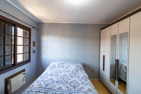 Casa de condomínio à venda com 90m², 3 quartos e sem vaga Casa de condomínio à venda com 90m², 3 quartos e sem vagaSuíte