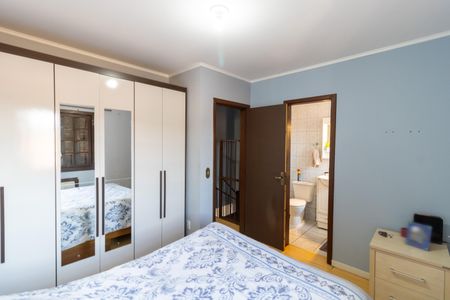 Casa de condomínio à venda com 90m², 3 quartos e sem vaga Casa de condomínio à venda com 90m², 3 quartos e sem vagaSuíte