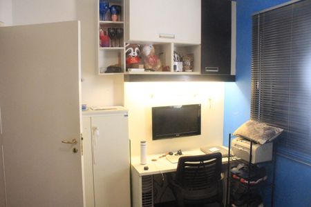 Apartamento à venda com 240m², 3 quartos e 4 vagasQuarto