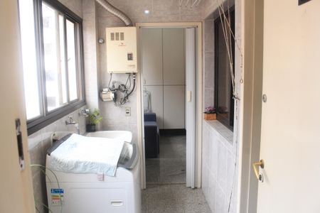 Apartamento à venda com 240m², 3 quartos e 4 vagasÁrea de Serviço