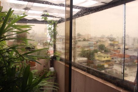 Apartamento à venda com 240m², 3 quartos e 4 vagasVaranda