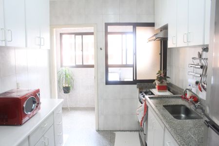 Apartamento à venda com 240m², 3 quartos e 4 vagasCozinha