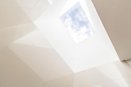 Casa de condomínio à venda com 430m², 4 quartos e 6 vagas Casa de condomínio à venda com 430m², 4 quartos e 6 vagasDetalhe