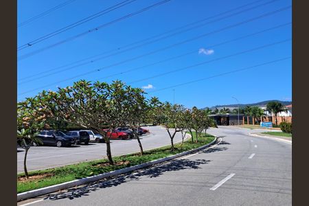 Casa de condomínio à venda com 430m², 4 quartos e 6 vagasVista da Rua