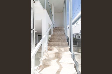 Escada de casa de condomínio à venda com 4 quartos, 430m² em Residencial Burle Marx, Santana de Parnaíba