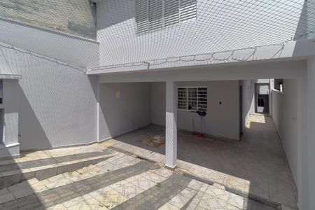 Casa à venda com 250m², 5 quartos e 2 vagas Casa à venda com 250m², 5 quartos e 2 vagasGaragem