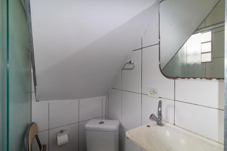 Casa à venda com 250m², 5 quartos e 2 vagas Casa à venda com 250m², 5 quartos e 2 vagasBanheiro da Suíte