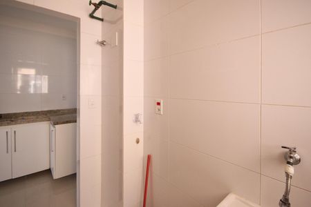 Apartamento para alugar com 40m², 2 quartos e 1 vagaÁrea de Serviço