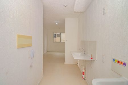Apartamento para alugar com 42m², 2 quartos e 1 vaga Apartamento para alugar com 42m², 2 quartos e 1 vagaCozinha e Área de Serviço