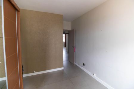 Apartamento à venda com 140m², 3 quartos e 1 vaga Apartamento à venda com 140m², 3 quartos e 1 vagaQuarto 1