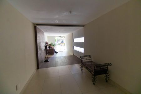 Apartamento à venda com 140m², 3 quartos e 1 vaga Apartamento à venda com 140m², 3 quartos e 1 vagaÁrea comum