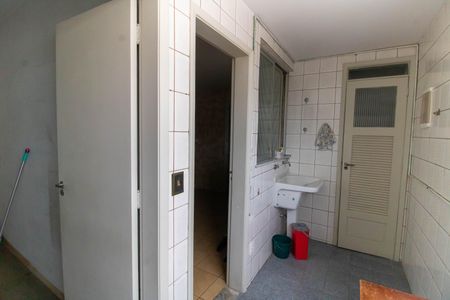 Apartamento à venda com 140m², 3 quartos e 1 vaga Apartamento à venda com 140m², 3 quartos e 1 vagaÁrea de Serviço