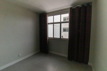 Apartamento à venda com 140m², 3 quartos e 1 vaga Apartamento à venda com 140m², 3 quartos e 1 vagaQuarto 2