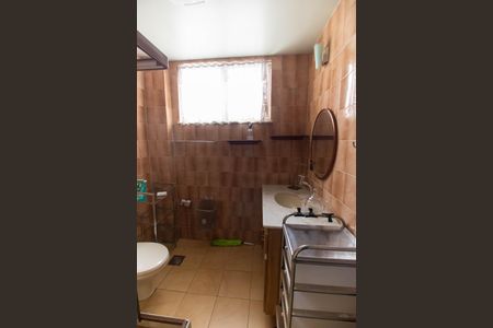 Apartamento à venda com 140m², 3 quartos e 1 vaga Apartamento à venda com 140m², 3 quartos e 1 vagaBanheiro Social