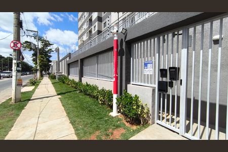 Apartamento para alugar com 50m², 2 quartos e 1 vaga Apartamento para alugar com 50m², 2 quartos e 1 vagaFachada + Plaquinha