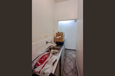 Casa à venda com 500m², 3 quartos e 7 vagas Casa à venda com 500m², 3 quartos e 7 vagasCozinha