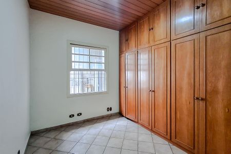 Quarto 2 de casa para alugar com 3 quartos, 500m² em Jardim da Gloria, São Paulo