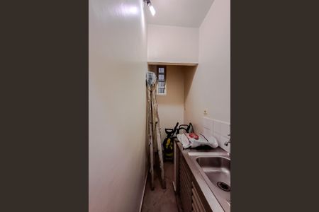 Casa à venda com 500m², 3 quartos e 7 vagas Casa à venda com 500m², 3 quartos e 7 vagasCozinha