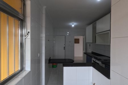 Apartamento para alugar com 150m², 3 quartos e 1 vagaÁrea de Serviço - 1º Piso