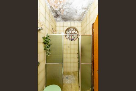 Casa à venda com 200m², 3 quartos e 2 vagasBanheiro da Suíte