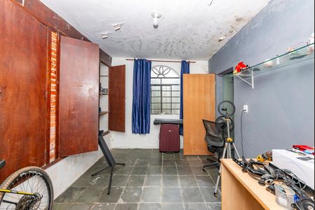 Casa à venda com 200m², 3 quartos e 2 vagasQuarto 3