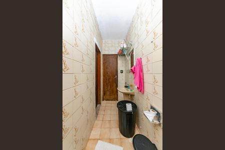 Casa à venda com 200m², 3 quartos e 2 vagasBanheiro Social