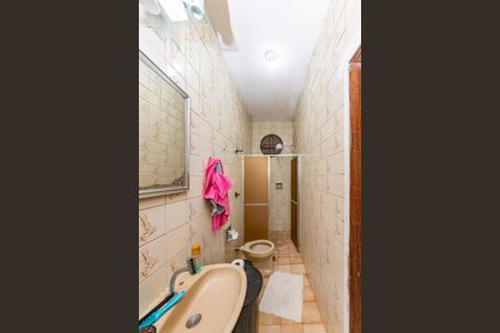 Casa à venda com 200m², 3 quartos e 2 vagasBanheiro Social