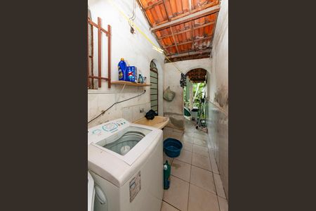 Casa à venda com 200m², 3 quartos e 2 vagasÁrea de Serviço