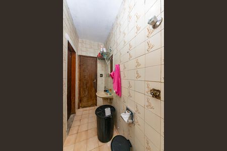 Casa à venda com 200m², 3 quartos e 2 vagasBanheiro Social