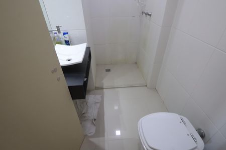 Apartamento à venda com 113m², 2 quartos e sem vagaBanheiro