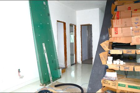 Sala de apartamento para alugar com 2 quartos, 60m² em Goiânia, Belo Horizonte