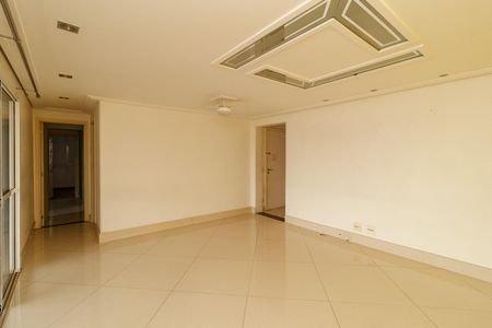 Apartamento à venda com 139m², 4 quartos e 2 vagasSala