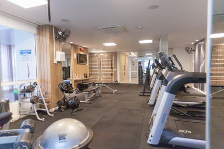 Apartamento para alugar com 103m², 2 quartos e 2 vagas Apartamento para alugar com 103m², 2 quartos e 2 vagasÁrea comum - Academia