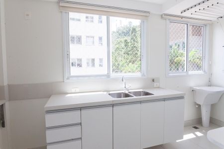 Apartamento para alugar com 103m², 2 quartos e 2 vagas Apartamento para alugar com 103m², 2 quartos e 2 vagasCozinha