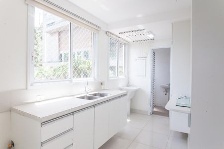 Apartamento para alugar com 103m², 2 quartos e 2 vagas Apartamento para alugar com 103m², 2 quartos e 2 vagasCozinha